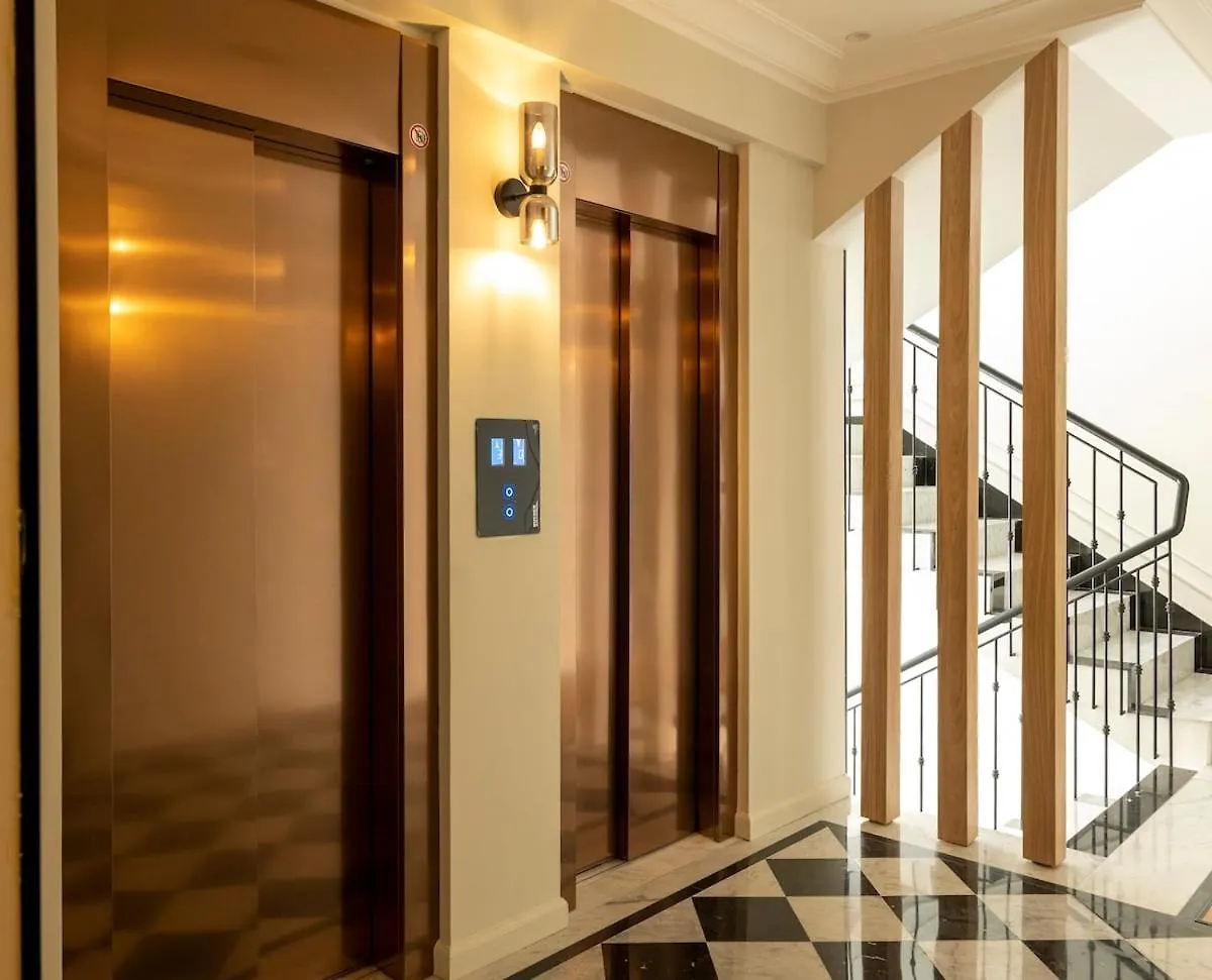 Cozy & Modern Apartment With Rooftop Gym Great Casablanca Location Morocco