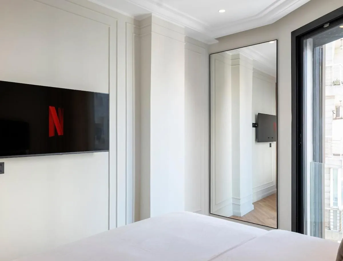 Cozy & Modern Apartment With Rooftop Gym Great Casablanca Location Morocco